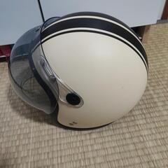 ヘルメットの画像