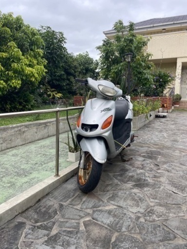 グランドアクシス100