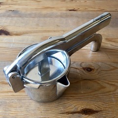 【新品未使用】プレスジューサー　フレッシュジュース絞り器