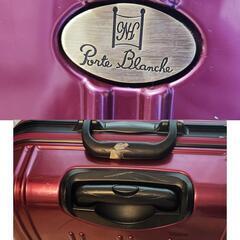 Porte Blanche　大型キャリーケース　タイヤゴム破損の画像