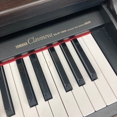 電子ピアノ　ヤマハ　G l av i noV aの画像