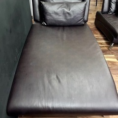 カーブチャソファの画像