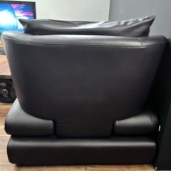 カーブチャソファの画像