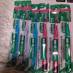 G・U・M歯ブラシ 1本 120円