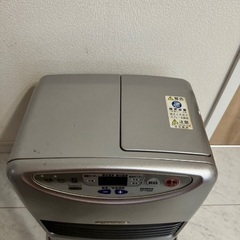 石油ストーブの画像