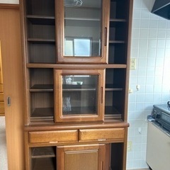 食器棚　(お受取り先が決まりました)の画像