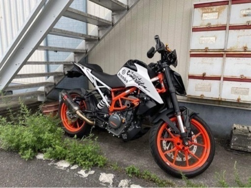 バイク duke390