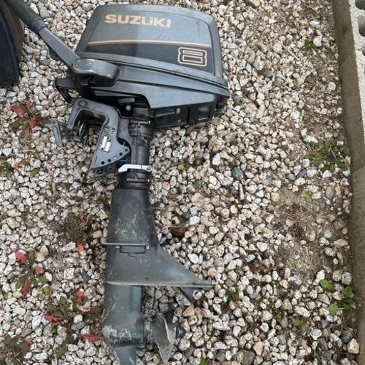 SUZUKIDT8小型船用船外機