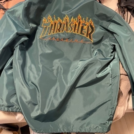 THRASHERの、アウター