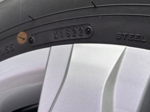 ハイエース　7型新車外し純正タイヤ＆ホイール