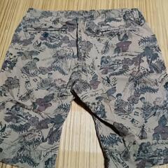 DSTREZZEDのショートパンツの画像