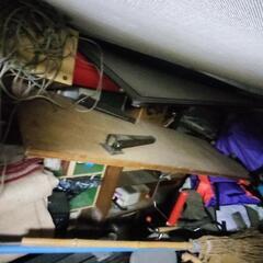 【仮〆】鉄くず配線、竹箒、長テーブル、その他の画像