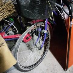 【仮〆】鉄くず配線、竹箒、長テーブル、その他の画像