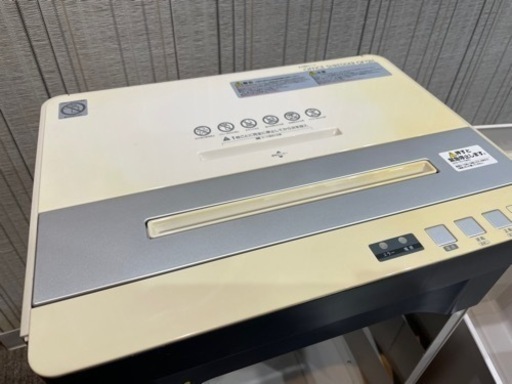 【杭瀬引取/定価25,000円】アイリスオーヤマ シュレッダー OF12H