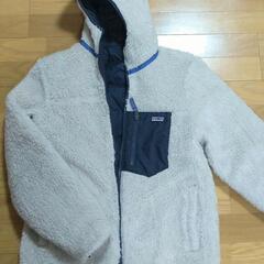 ＜patagonia＞ 25 Ks リバーシブル レディ フレディ フーディの画像