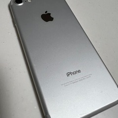iPhone7 シルバー 128GB SIMフリー