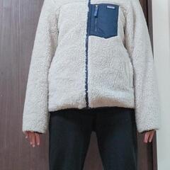 ＜patagonia＞ 25 Ks リバーシブル レディ フレディ フーディの画像
