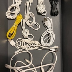 接続コード　USB ライトニング　いろいろ