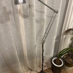 IKEA スタンドライト　予備の電球3個付