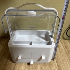 化粧水品入れ　開封のみ　新品の画像