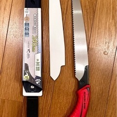 お値下げしました！【新品未使用】園芸・剪定用ノコギリ　高儀 シャークソー サヤ付 替刃式  240mmの画像