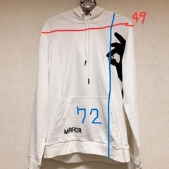 パーカーの画像