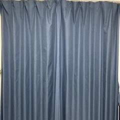 早い者勝ち　ドレープカーテン4枚と同柄タッセル4つセットの画像