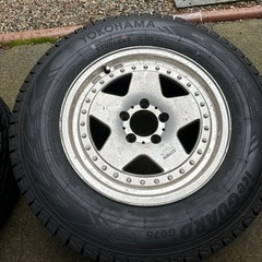 225/70R16 7J スタッドレスタイヤ　の画像