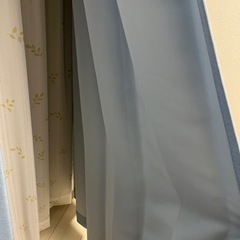 取引者決定　早い者勝ち　カーテン11枚セット100×200cm4枚＋100×190cm2枚＋100×135cm5枚の画像