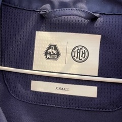 PUMAジャージの画像