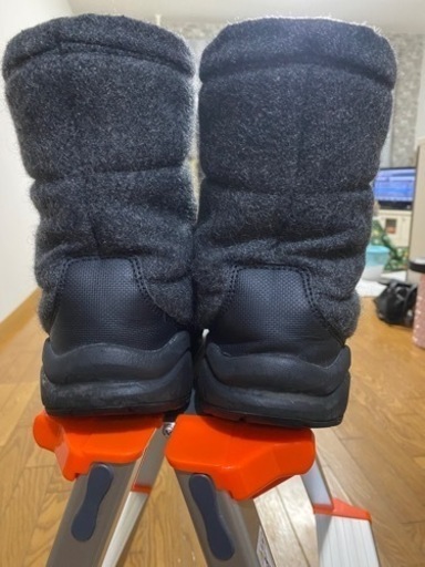 ノースフェイスヌプシ 23