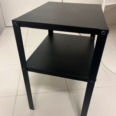 IKEA サイドテーブルの画像