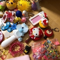 オモチャ、マスコット、他色々の画像