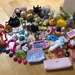 オモチャ、マスコット、他色々