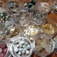 パワーストーン　ビーズ　アクセサリー　材料の画像
