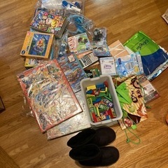 ※お取引中 キッズ 子供のおもちゃ 大量詰め合わせ+ブーツや服など