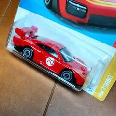 HotWHeeLsミニカーの画像