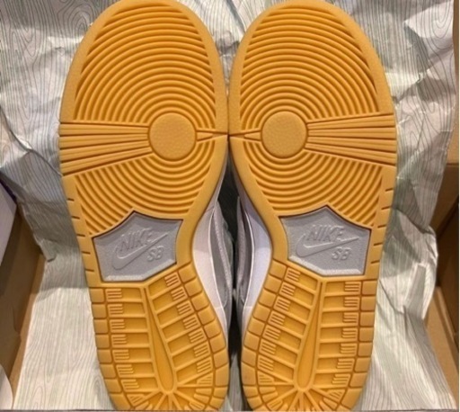 NIKE SB DANK LOW Pro グレーガム 27.0cm 新品　大阪市内受け渡し