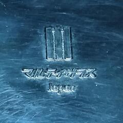 マルティグラス、鏡の置台の画像