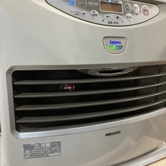 石油ファンヒーター オーバーホール品 パワーあります。コロナ製の画像