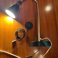 ワイヤレス充電器とスタンド