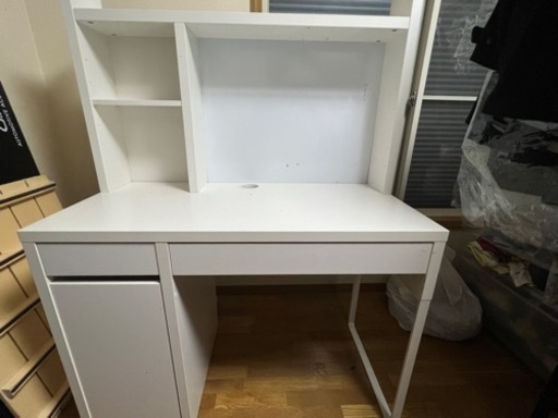 新入学に！IKEA机！早め希望です取りにこれるかた