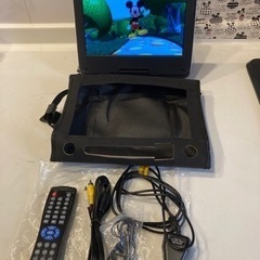決定しました。　WIZZ ポータブルDVDプレーヤー　9インチ