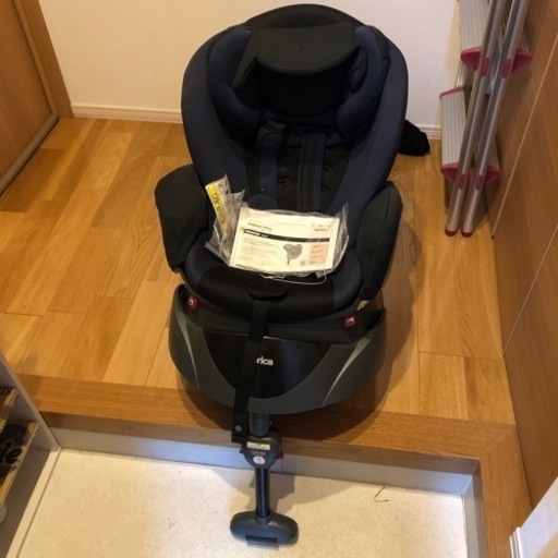 新生児から使えるチャイルドシート