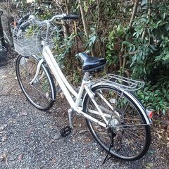 ☆お届け可！☆ ブリヂストン 26インチ 『アルベルト』自転車 ベルト式