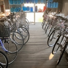 便利屋くるくるには中古自転車がたくさん！Xe đạp cũ　二手...