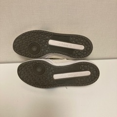 adidas スニーカー（28.5センチ）の画像