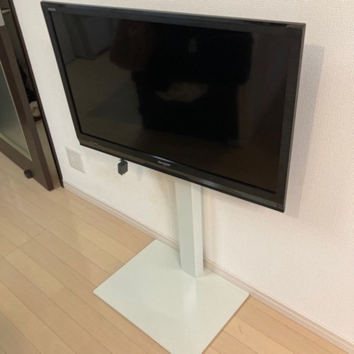 壁寄せテレビ台・SHARP AQUOS32型 ・クロームキャスト・相互性リモコン・録画用はHDD