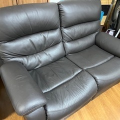 ニトリ電動ソファ　革張りの画像