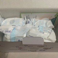 BRITA 浄水器　カートリッジ4個付きの画像